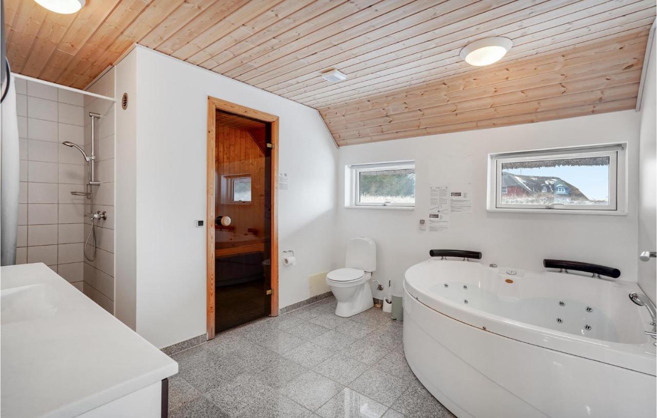 Amazing Home In Romo With Kitchen Toftum  Eksteriør bilde